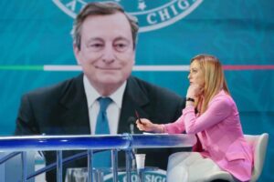 PNRR siamo in ritardo meloni Draghi_Rainews