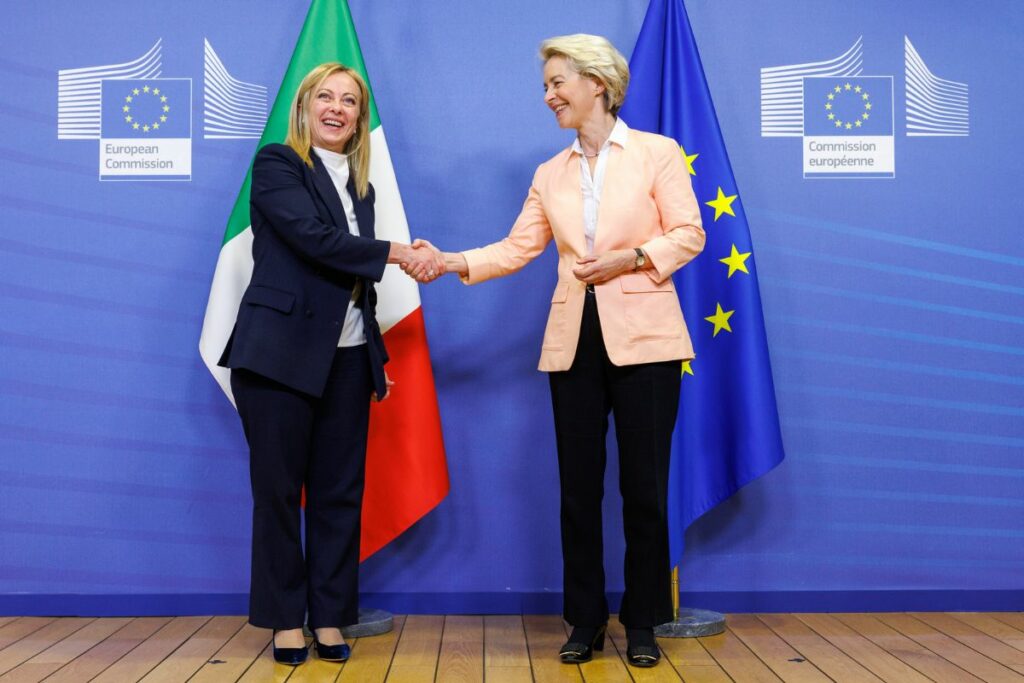 Giorgia Meloni con la presidente della Commissione UE Von der Leyen - Foto: European Union