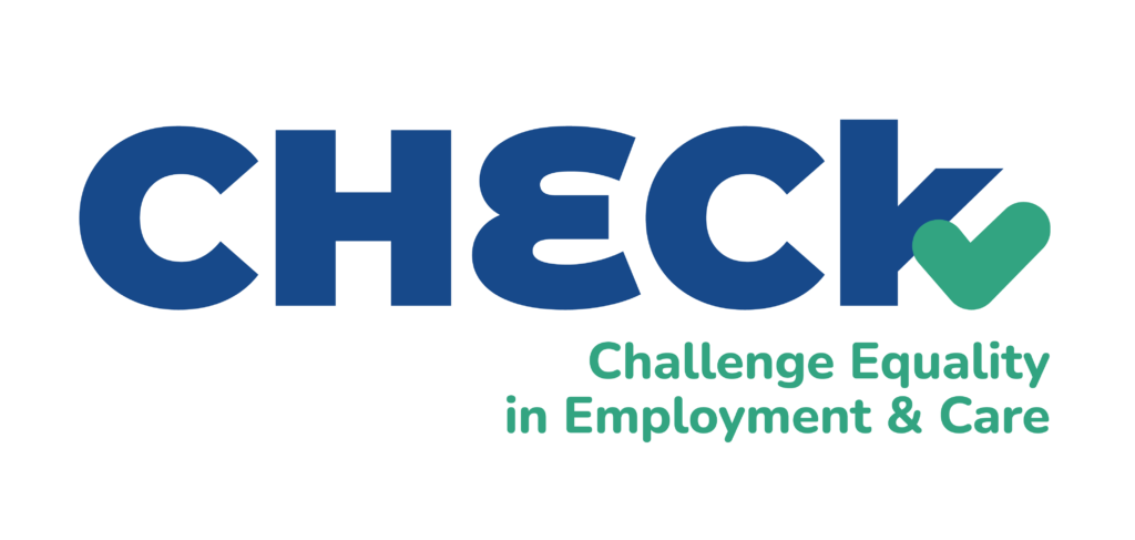 Logo di CHECk – Challenge Equality in Employment and Care, progetto europeo che intende ridurre il divario di genere nell’occupazione in tre Paesi – Italia, Spagna e Lituania – promuovendo pratiche di conciliazione tra vita lavorativa e vita privata coinvolgendo attori dei settori pubblico e privato.