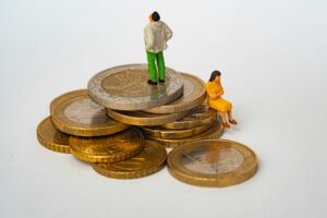monete - povertà - soldi