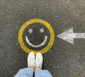 Smile, immagine di copertina di un articolo di Percorsi di Secondo Welfare sulla salute mentale