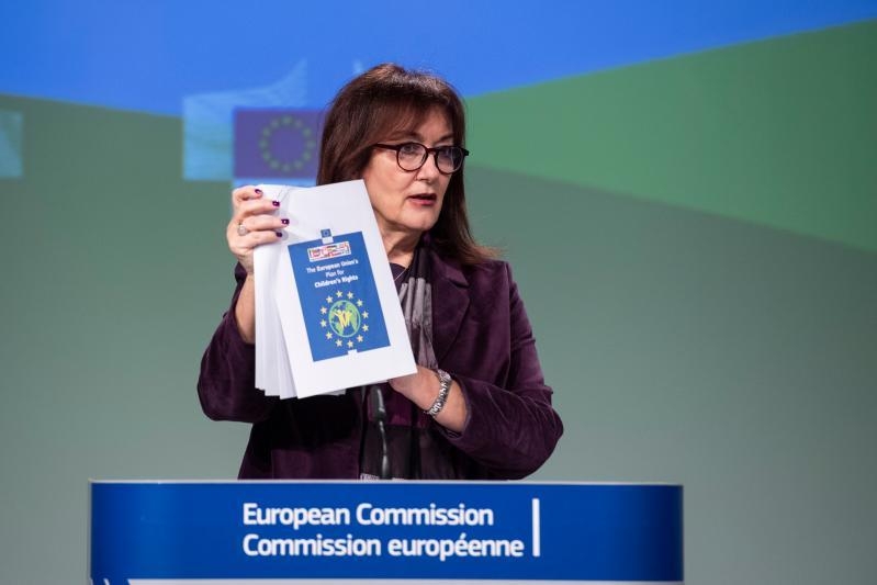 Nel 2021, la Commissaria europea Dubravka Šuica alla presentazione della Garanzia UE per l'Infanzia - Foto: Unione Europea, 2021