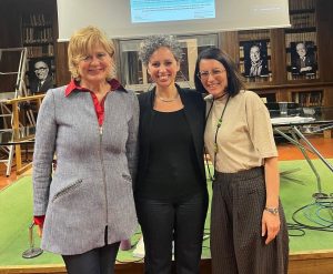 Una foto delle relatrici alla presentazione del libro "Welfare per le nuove generazioni" di Firenze